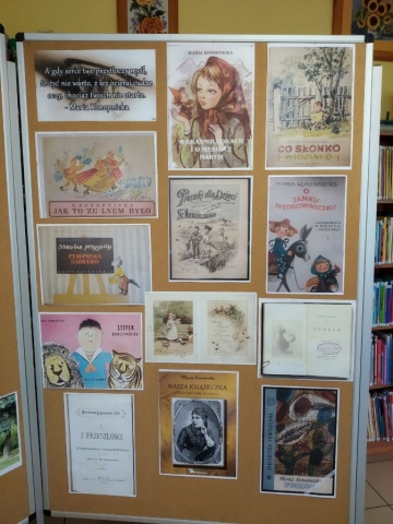 Zdjęcie prezentuje wystawę w Gminnej Bibliotece Publicznej w Baranowie wystawę poświęconą życiu i twórczości Marii Konopnickiej.